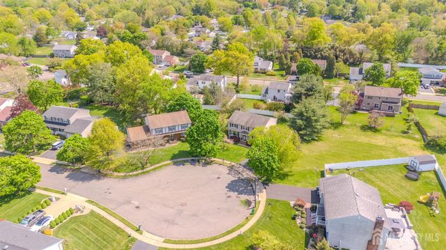 14 Dov Place, South Brunswick, NJ 08824