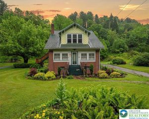 2834 Interchange Road, Franklin Twp, PA 18235