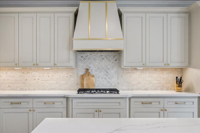 7935 Woodcrest Court, Sugar Land, TX 77479