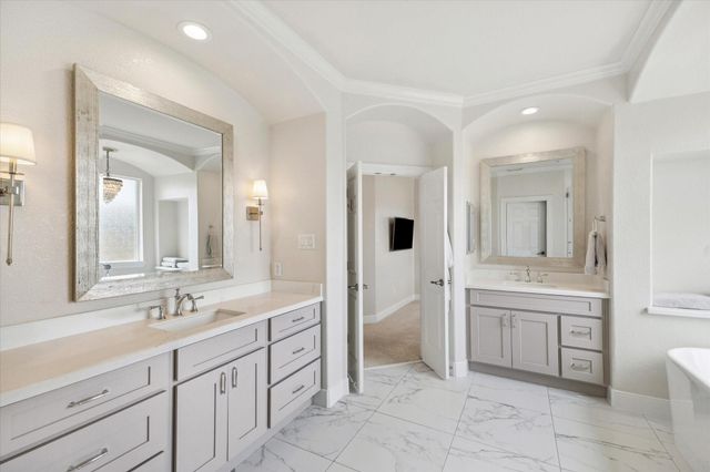 7935 Woodcrest Court, Sugar Land, TX 77479