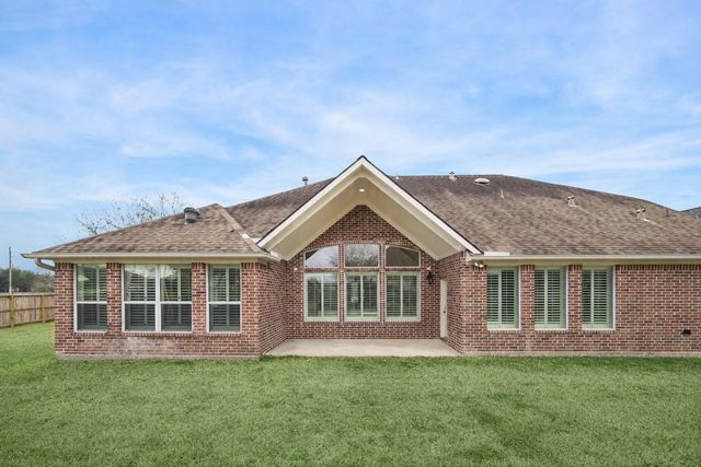 7935 Woodcrest Court, Sugar Land, TX 77479