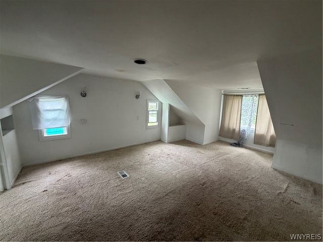 1295 East Park Road, Grand Island, NY 14072