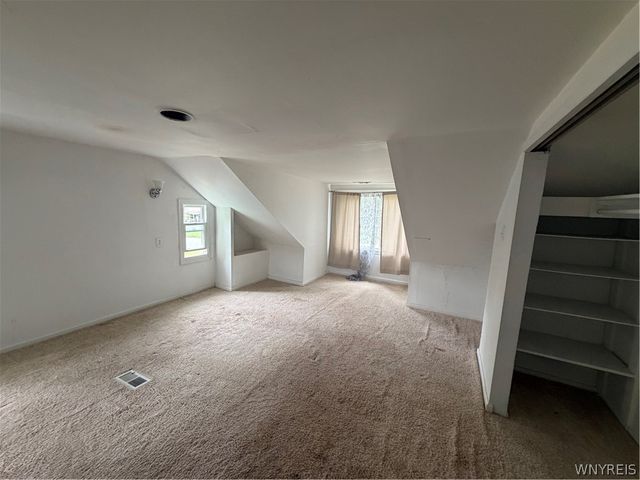 1295 East Park Road, Grand Island, NY 14072