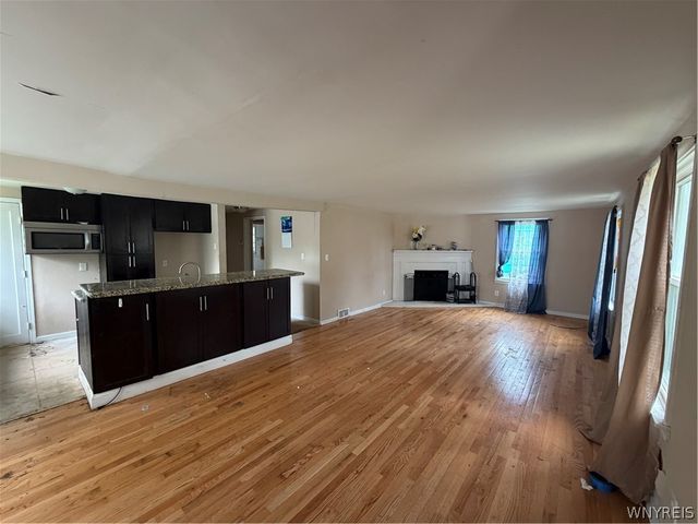1295 East Park Road, Grand Island, NY 14072