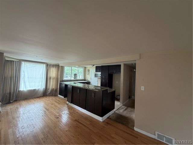 1295 East Park Road, Grand Island, NY 14072