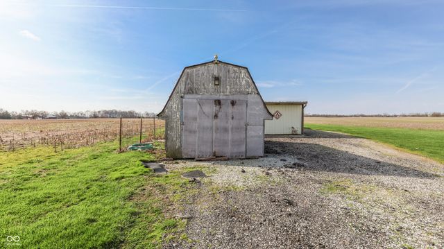 10445 Maze Road, Indianapolis, IN 46259