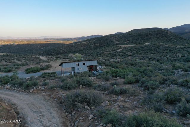 5720 S MINERS PICK Road 3, Mayer, AZ 86333