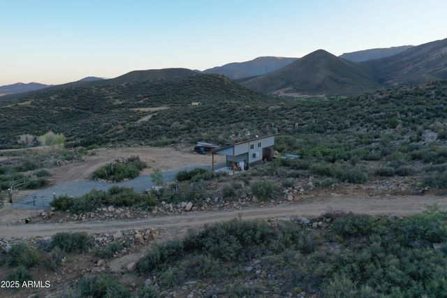 5720 S MINERS PICK Road 3, Mayer, AZ 86333