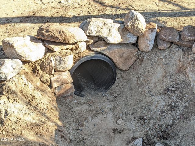 5720 S MINERS PICK Road 3, Mayer, AZ 86333