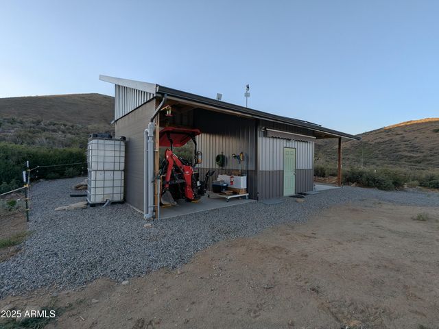 5720 S MINERS PICK Road 3, Mayer, AZ 86333