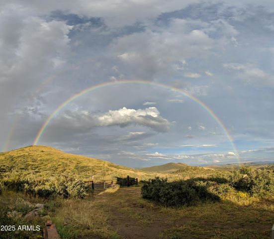 5720 S MINERS PICK Road 3, Mayer, AZ 86333