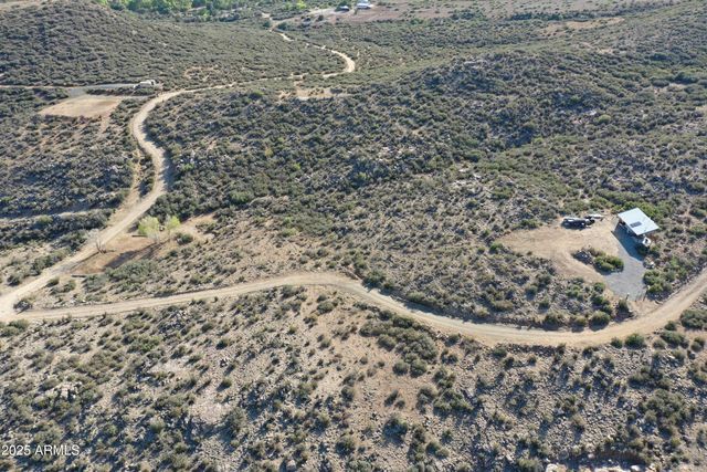 5720 S MINERS PICK Road 3, Mayer, AZ 86333