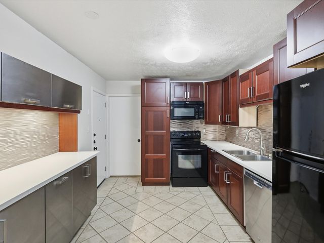 1202 Cherrywood Court, Allen, TX 75002