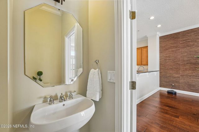 310 2ND Street S 4, Jacksonville Beach, FL 32250