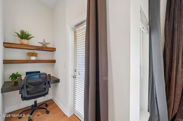 310 2ND Street S 4, Jacksonville Beach, FL 32250