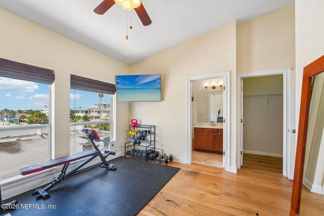 310 2ND Street S 4, Jacksonville Beach, FL 32250