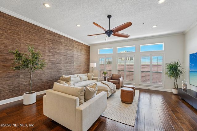 310 2ND Street S 4, Jacksonville Beach, FL 32250