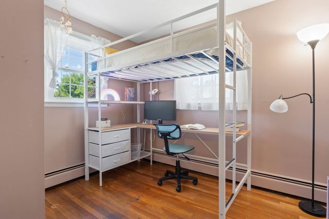 45 Gray Street, Manchester, NH 03103