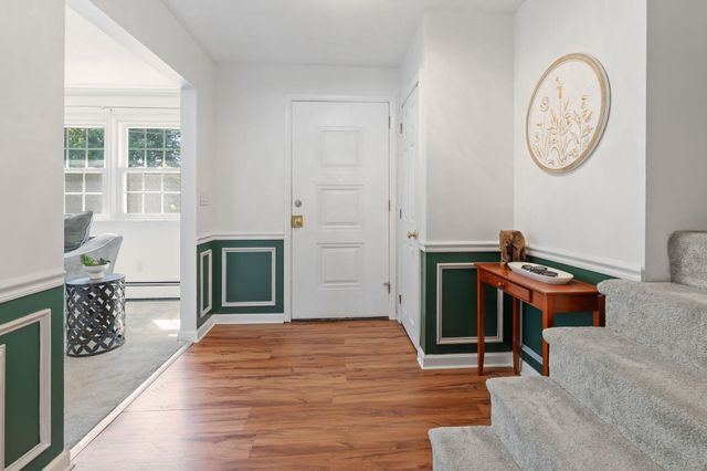 45 Gray Street, Manchester, NH 03103