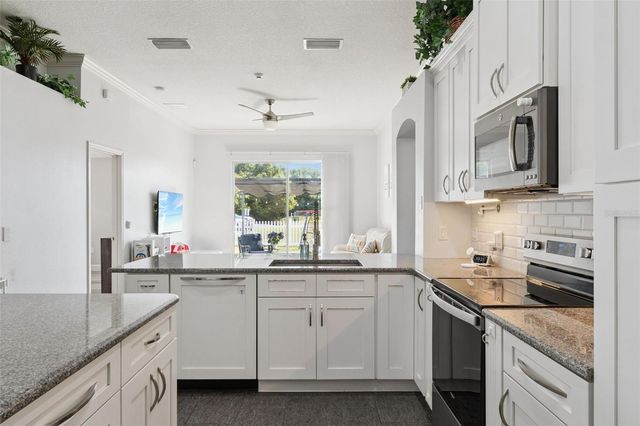 309 FRESHWATER COURT, Orlando, FL 32825