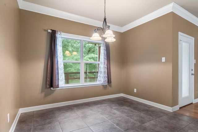 8406 Wolf Creek Court, Sherwood, AR 72120