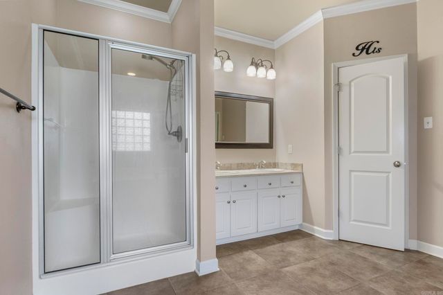 8406 Wolf Creek Court, Sherwood, AR 72120