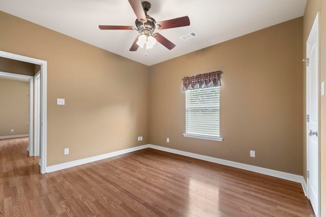 8406 Wolf Creek Court, Sherwood, AR 72120