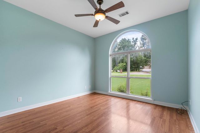8406 Wolf Creek Court, Sherwood, AR 72120