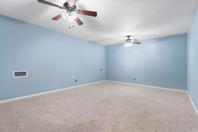 8406 Wolf Creek Court, Sherwood, AR 72120
