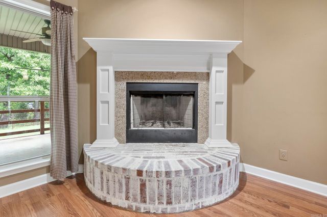 8406 Wolf Creek Court, Sherwood, AR 72120