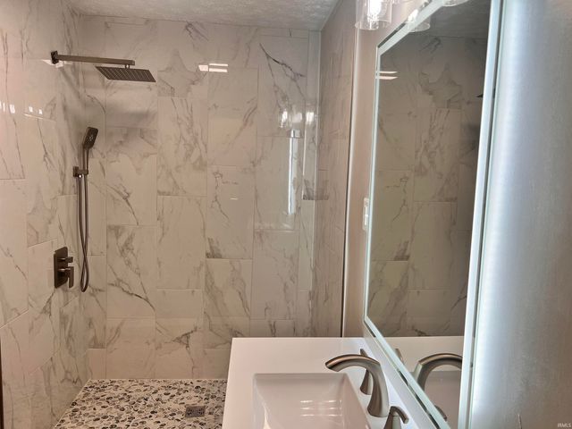 1017 S 4th Street, Lafayette, IN 47905