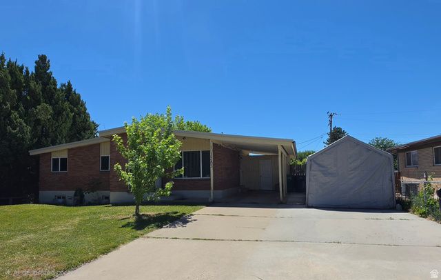 1583 W 1920 N, Layton, UT 84041