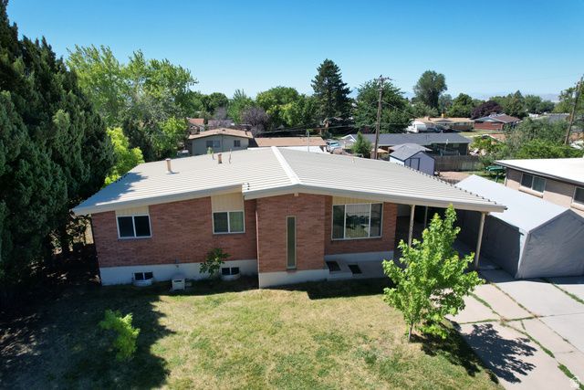 1583 W 1920 N, Layton, UT 84041