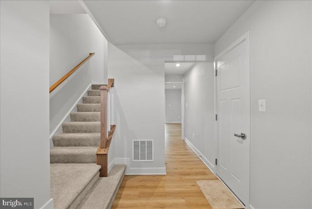 10302 HERITAGE TRAIL CT, Manassas, VA 20109