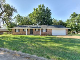 3204 Cheek Place, Del City, OK 73115