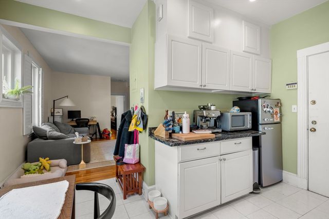 109 Winchester 6, Brookline, MA 02446