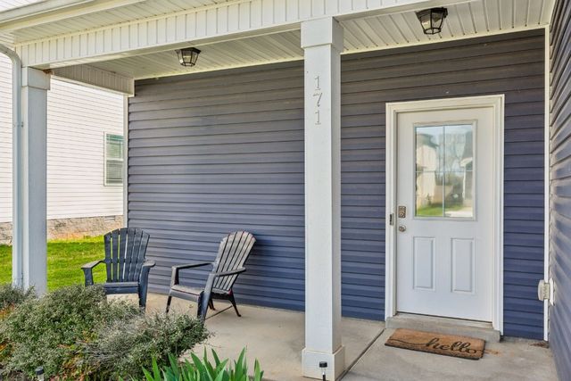 171 Sambar Dr, Clarksville, TN 37040