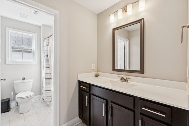 171 Sambar Dr, Clarksville, TN 37040