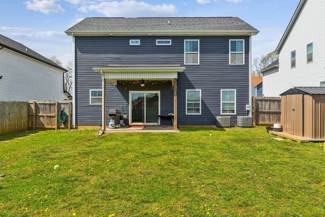 171 Sambar Dr, Clarksville, TN 37040