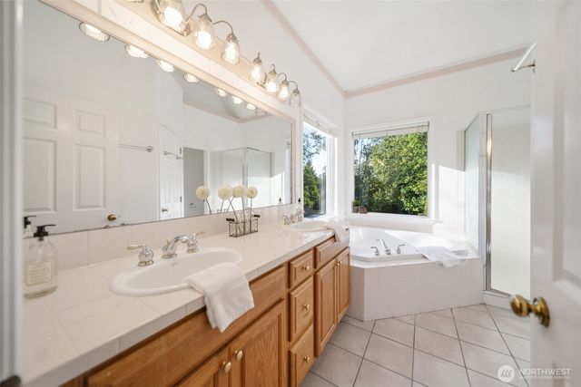 5663 SE Forest Haven Lane, Port Orchard, WA 98366