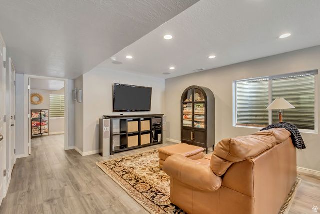 3232 N REDTAIL WAY, Layton, UT 84040