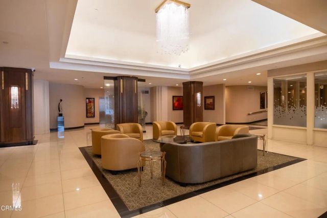345 Pioneer Drive 902, Glendale, CA 91203