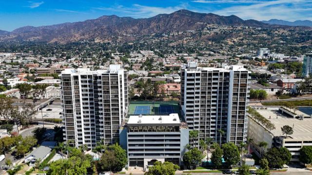 345 Pioneer Drive 902, Glendale, CA 91203