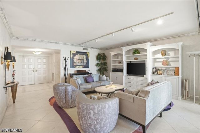 980 Cape Marco DR 1404, Marco Island, FL 34145