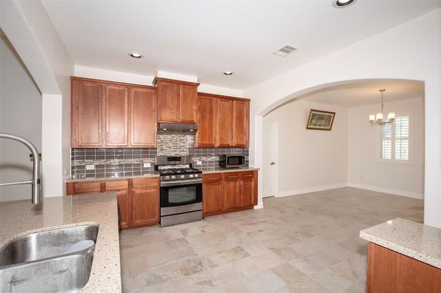 10139 Sierra Grace Lane, Houston, TX 77089