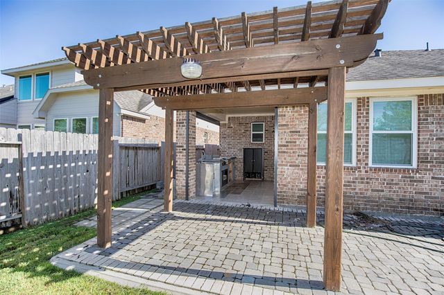 10139 Sierra Grace Lane, Houston, TX 77089