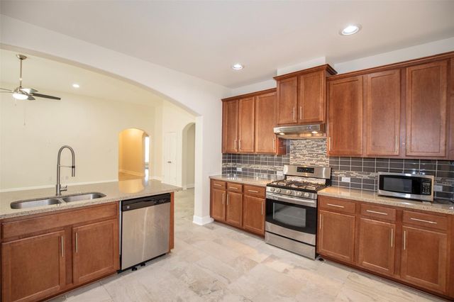 10139 Sierra Grace Lane, Houston, TX 77089