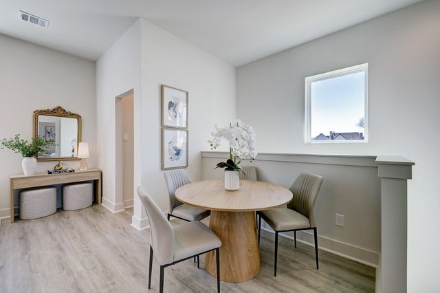 5242 Texas Street, Houston, TX 77011