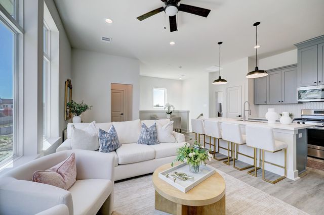 5242 Texas Street, Houston, TX 77011