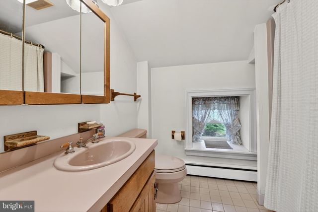 2935 REEDY RD, Sinking Spring, PA 19608